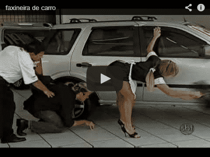 Pegadinha da faxineira de carro