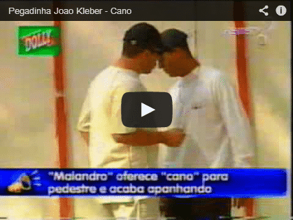 Pegadinha: Malandro oferece um 'cano'.